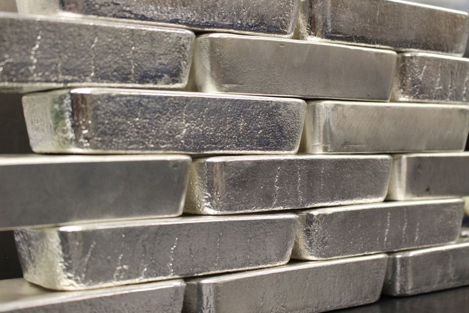 Vyměňte své papírové peníze za OPRAVDOVÉ HODNOTY